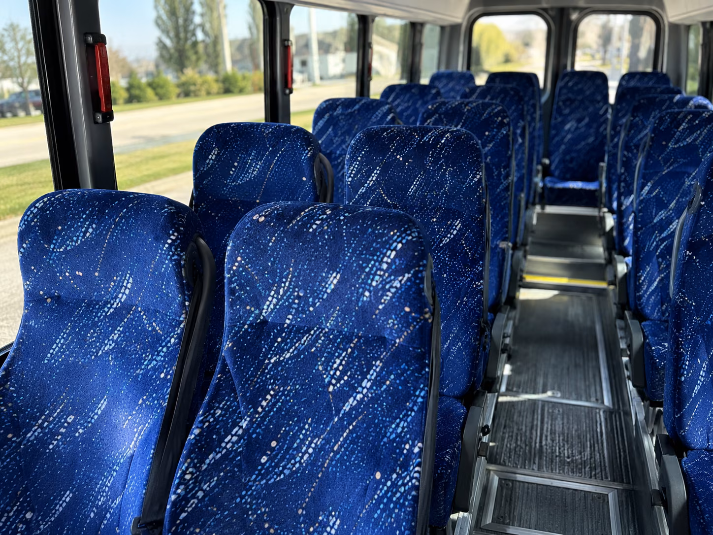 bus rentals for hartford wolf pack games at the xl center