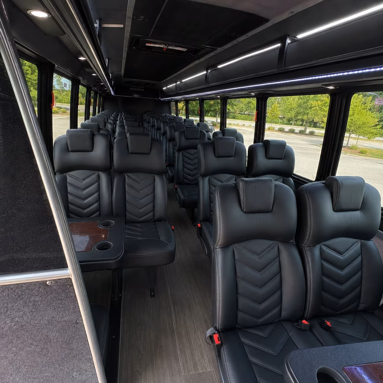 can i book a one way a round trip or a multi day package for a bus rental in hamden
