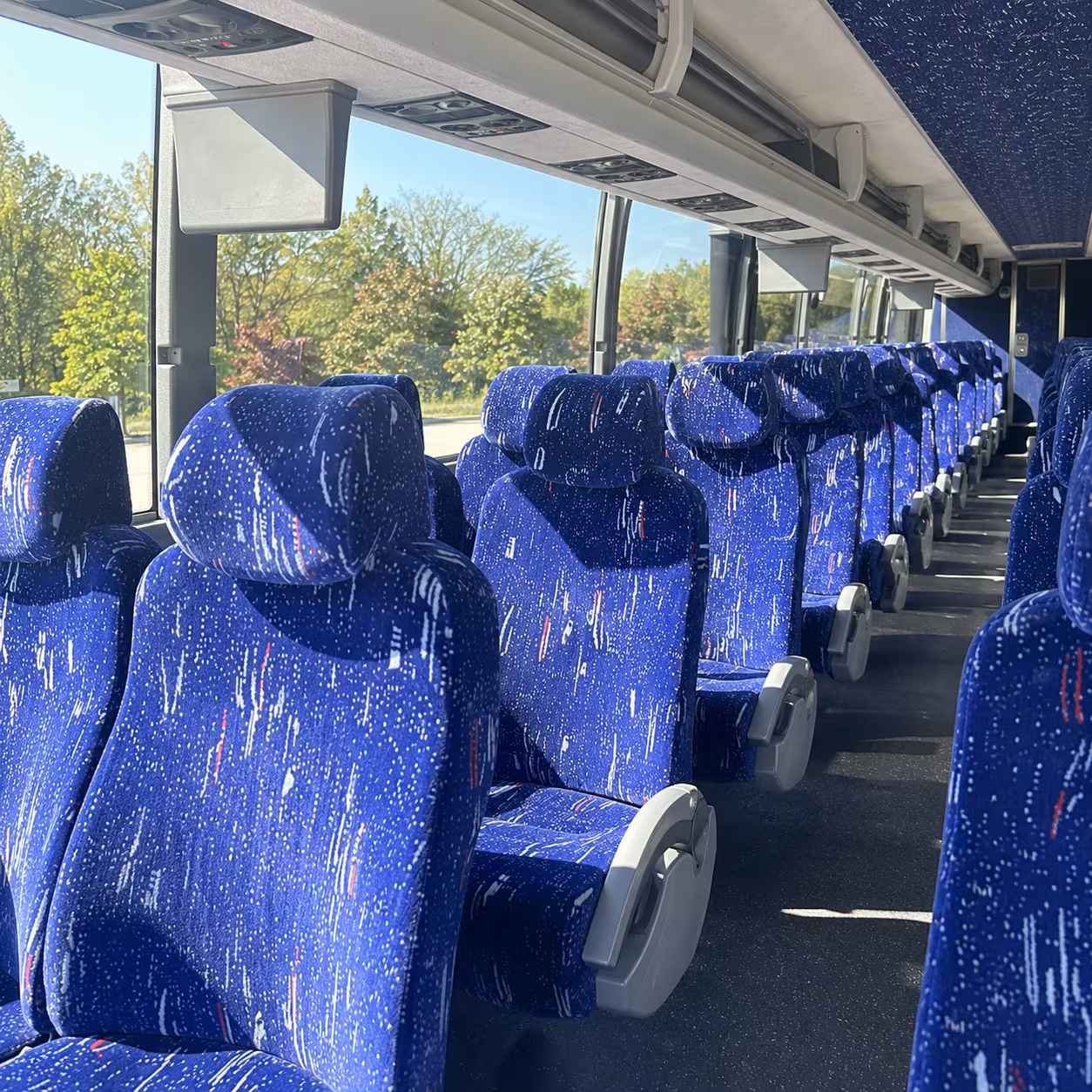 charter buses for corporate hospitality and client entertainment in hamden
