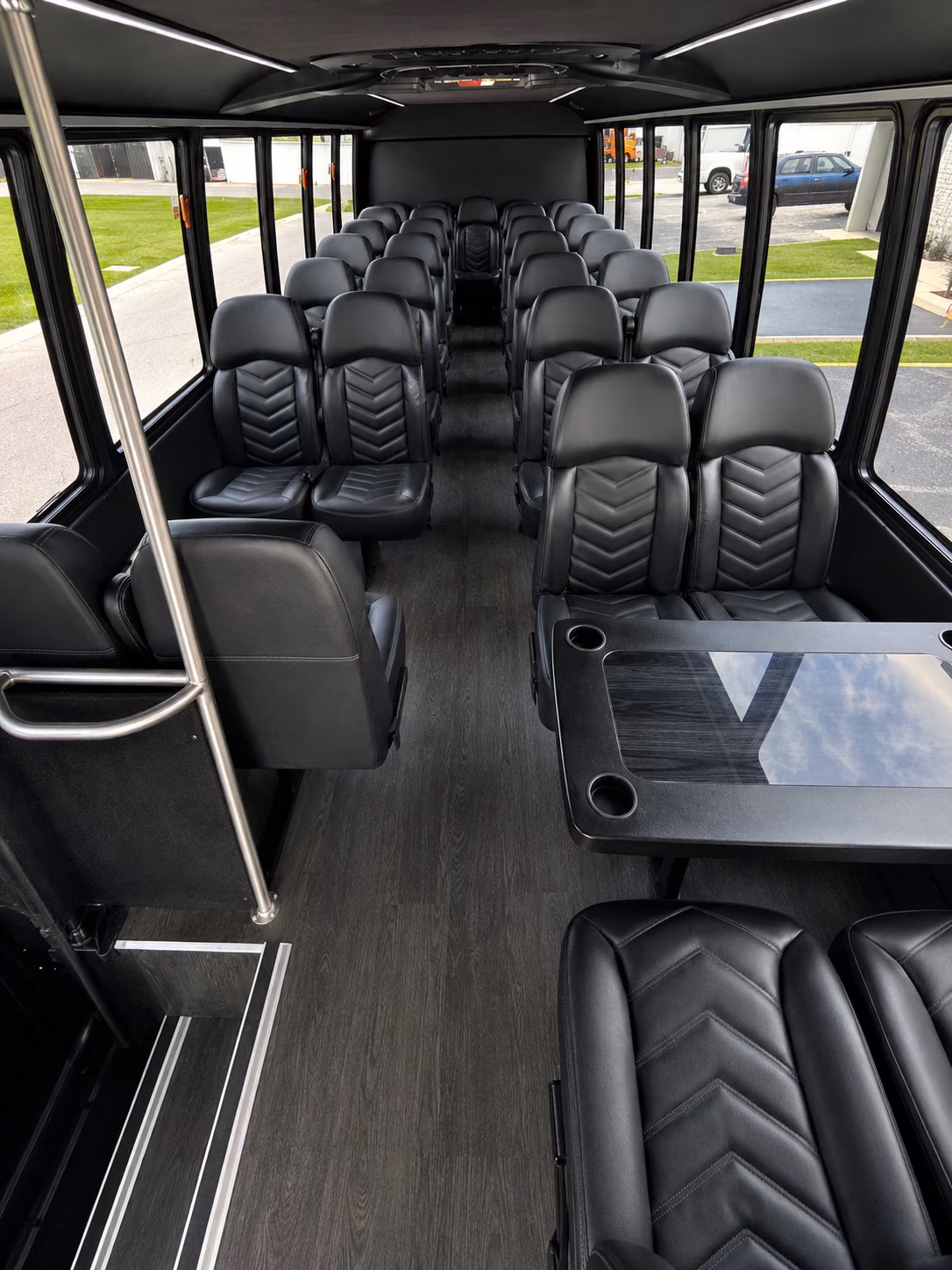 fan buses to uconn huskies basketball and hockey in storrs