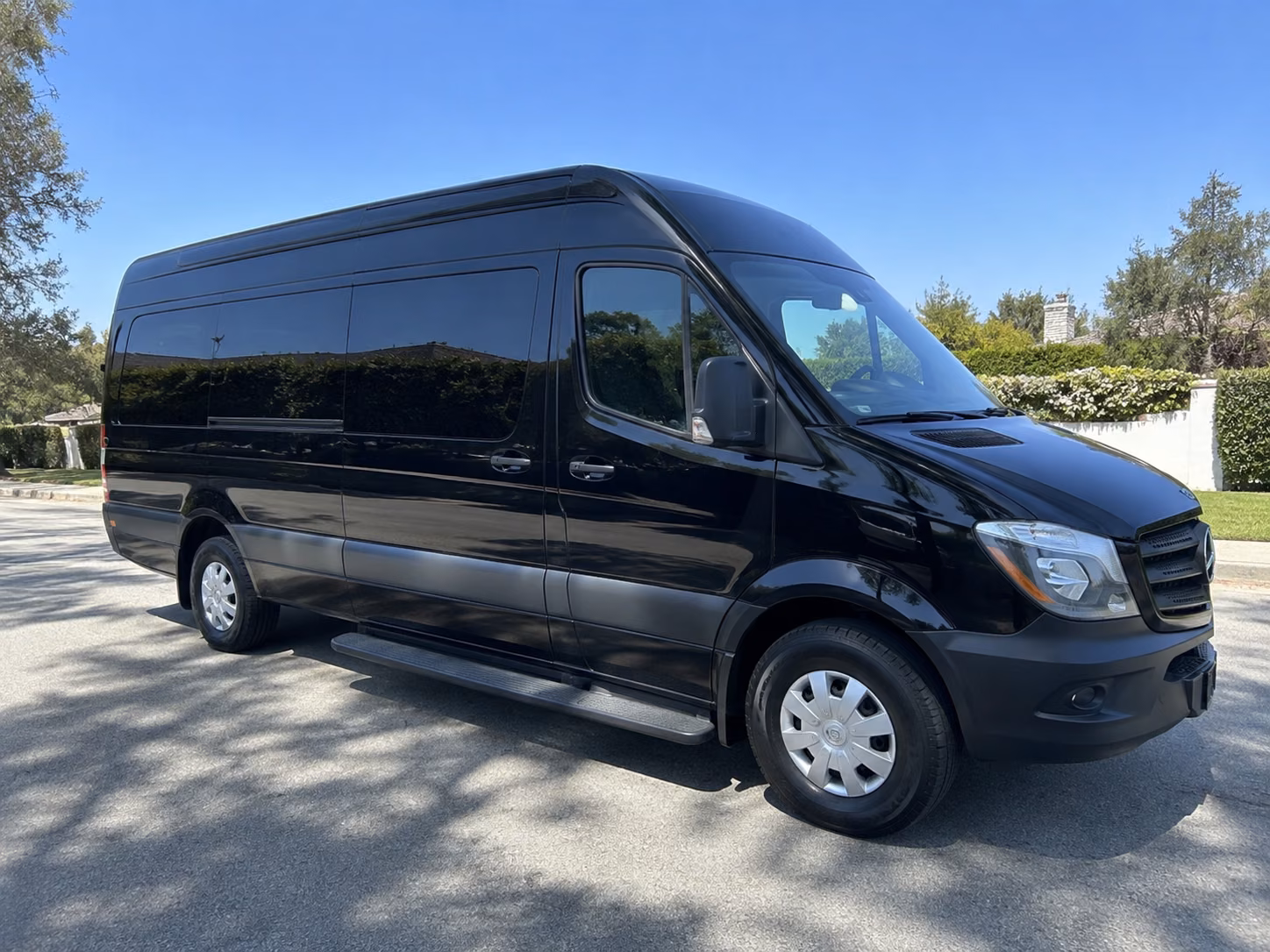 hamden charter bus rentals