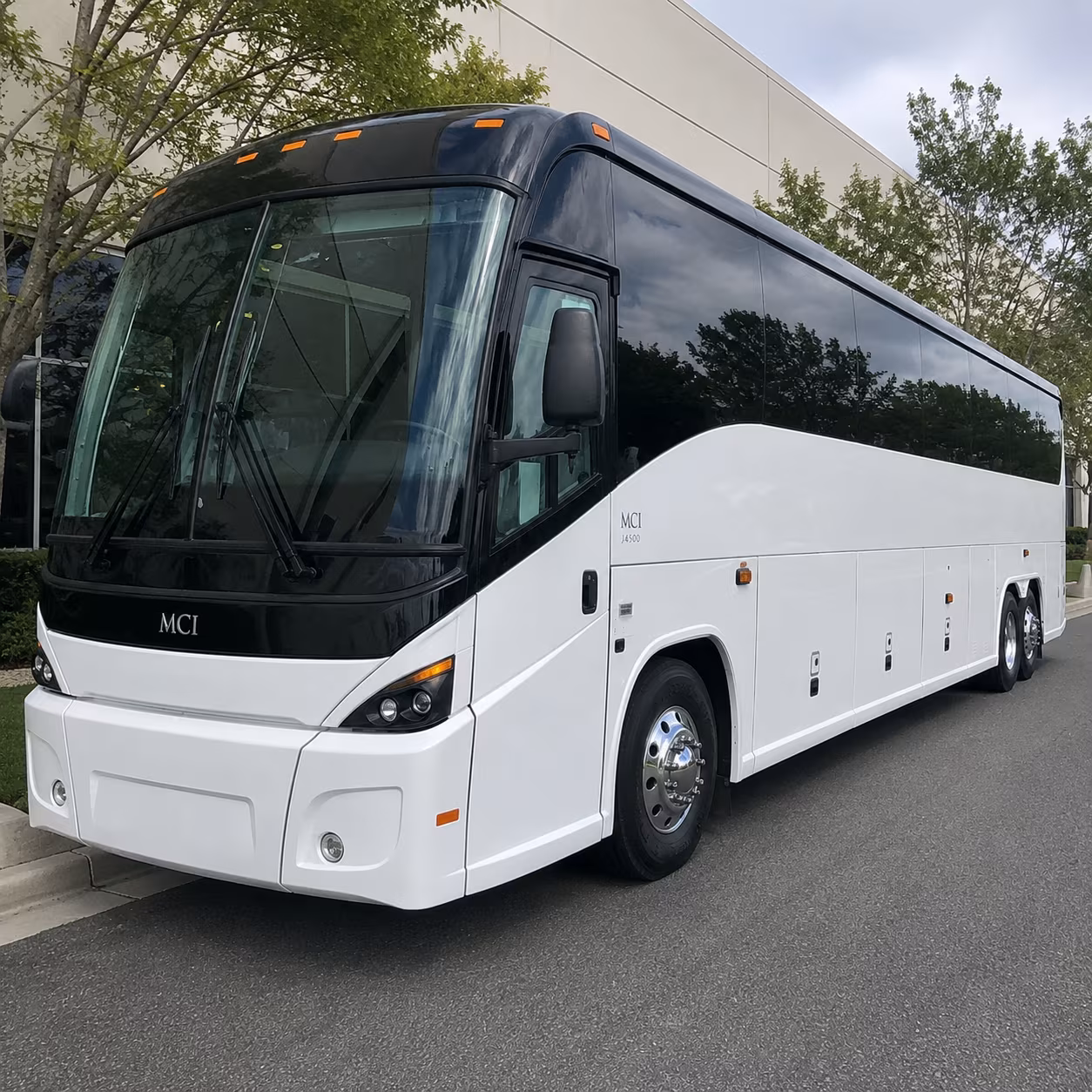 shuttle buses between hamden and tweed new haven airport hvn
