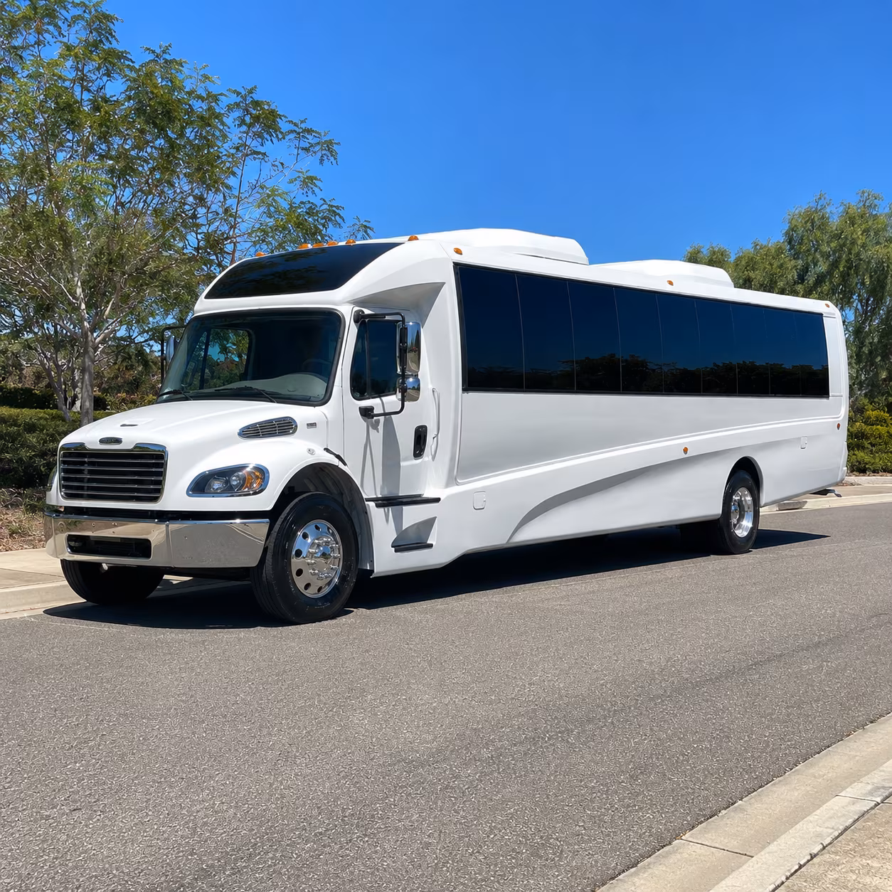 youth group buses for hamden faith communities